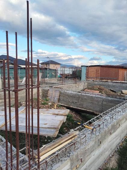 Casă cu Teren 500 Mp în Central