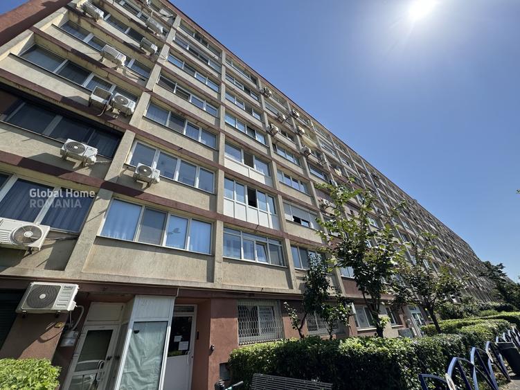 Apartament cu 3 camere decomandat în Tineretului