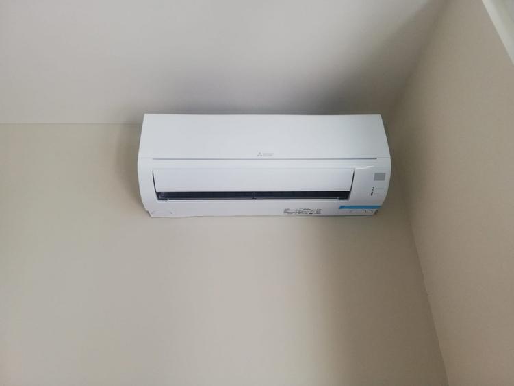 Apartament cu 2 camere decomandat în Pajura