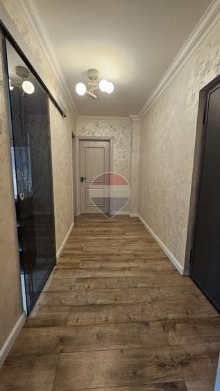 Apartament cu 2 camere decomandat, mobilat în Dărmănești