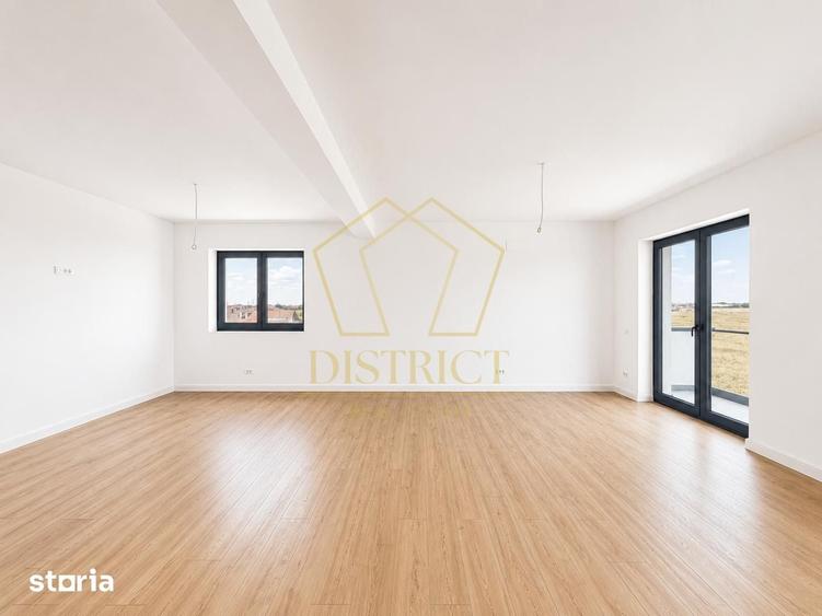 Apartament cu 4 camere în Torontalului