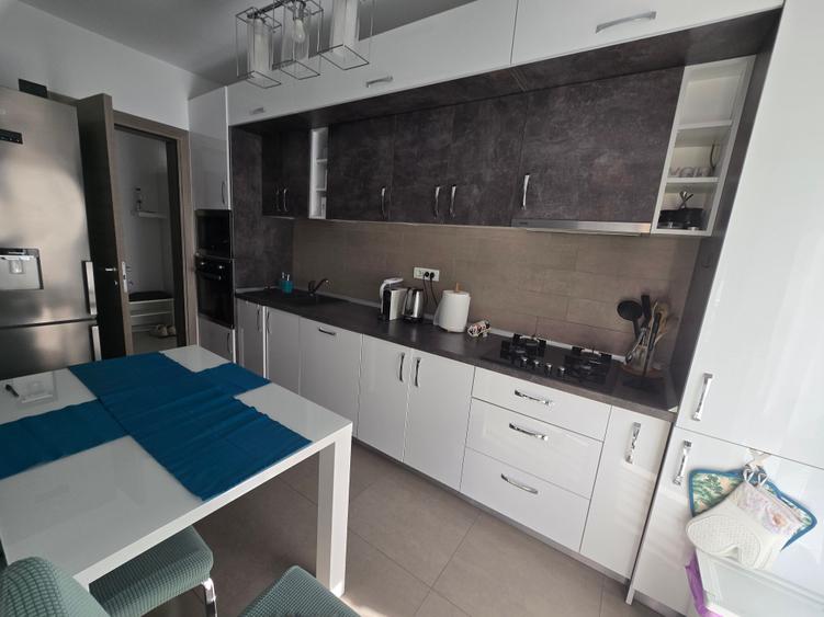 Apartament cu 2 camere decomandat în Lujerului