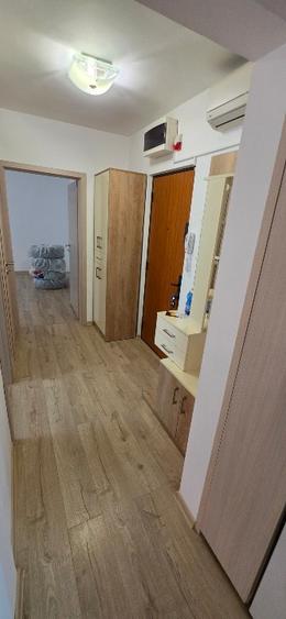 Apartament cu 2 camere decomandat în Drumul Taberei