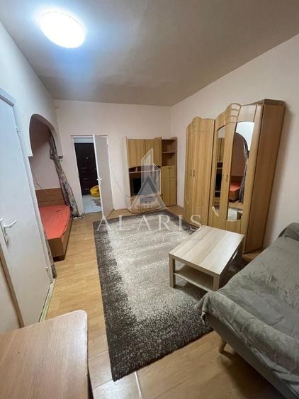 Garsonieră semidecomandată, mobilată în Complex Studențesc