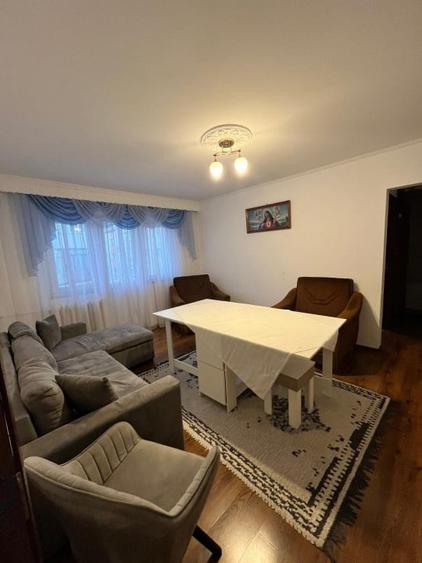 Apartament cu 2 camere semidecomandat, mobilat în Rădăuți