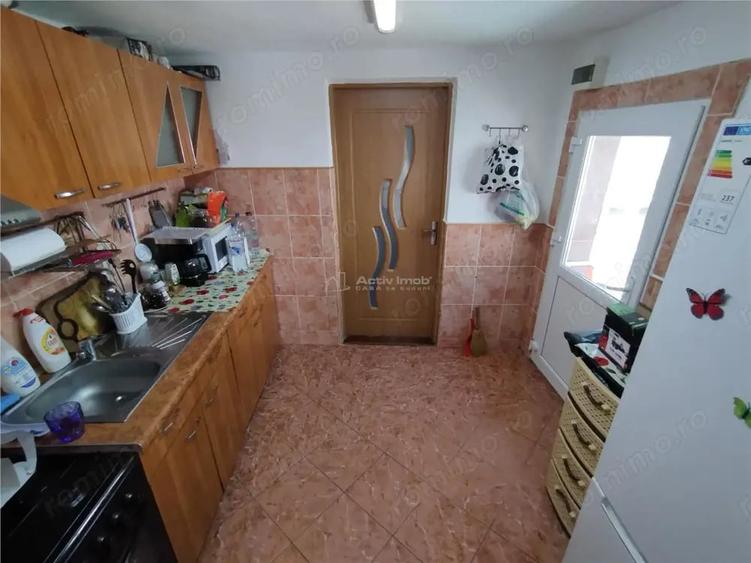 Casă cu Teren 1151 Mp în Oravița