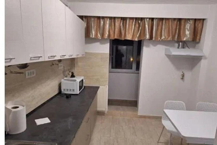 Apartament cu 2 camere decomandat în Faleza Nord