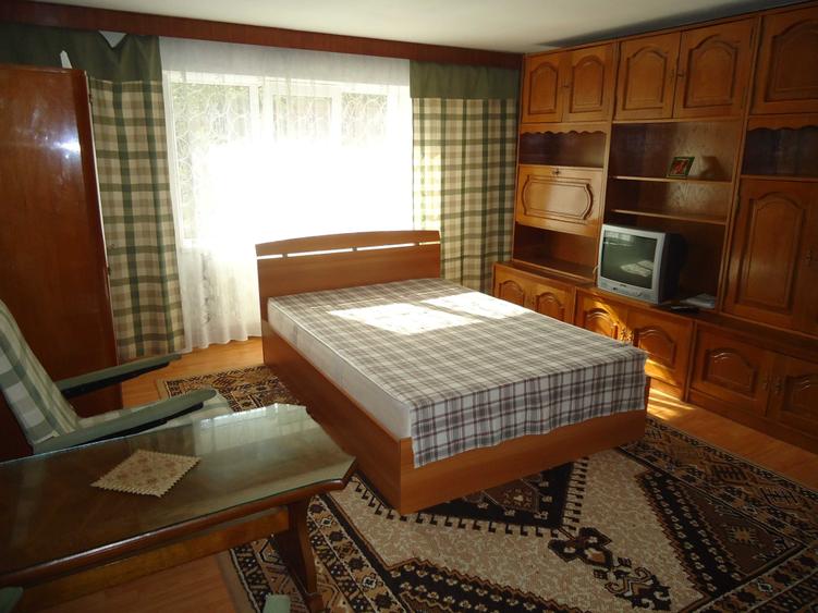 Garsonieră nedecomandată în Drumul Carului