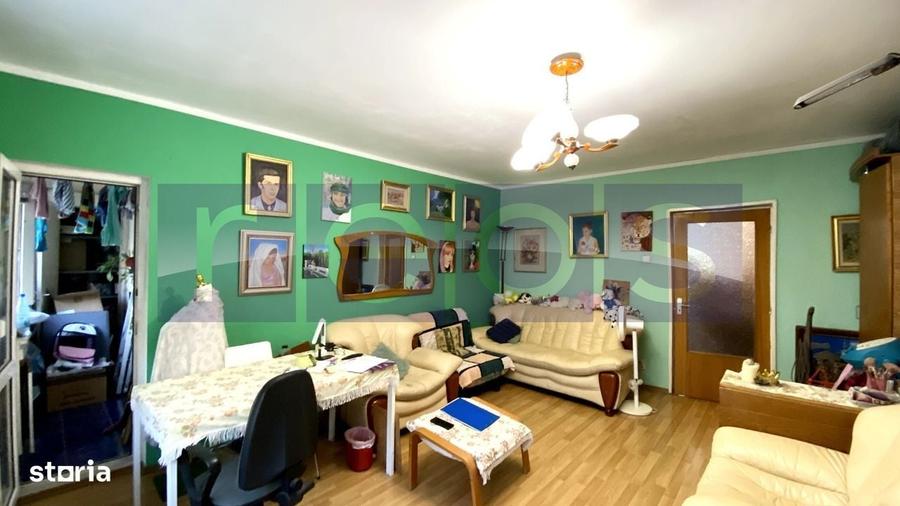 Apartament cu 3 camere decomandat în 13 Septembrie