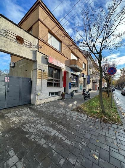 Spațiu comercial, de 50 mp, în Ultracentral