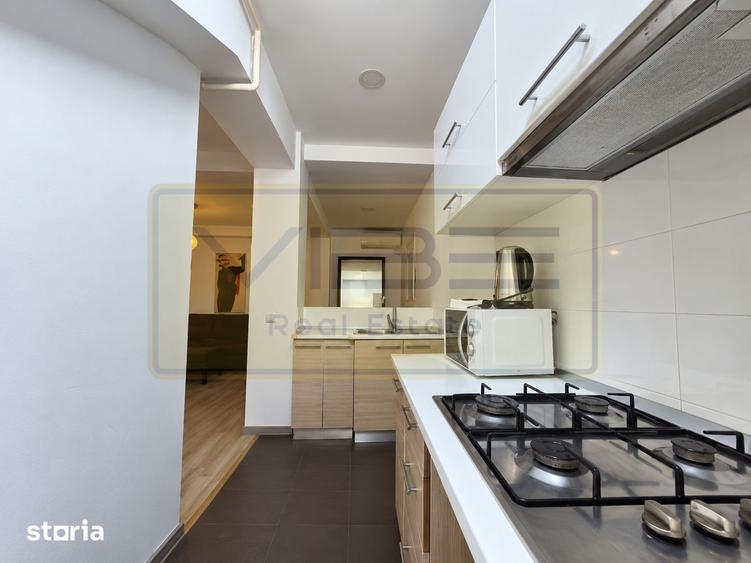 Piata Chirila- bloc nou- 3 camere - 550euro - 4