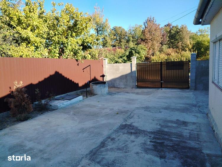 Casă cu 3 camere cu Teren 1440 Mp în Șepreuș