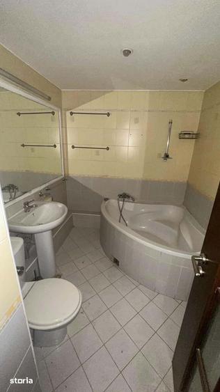 Apartament cu 3 camere în Dristor — fotografia 1