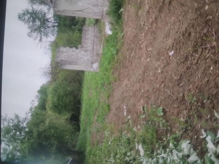 Teren de 1100 mp, în Seaca (Călimănești)