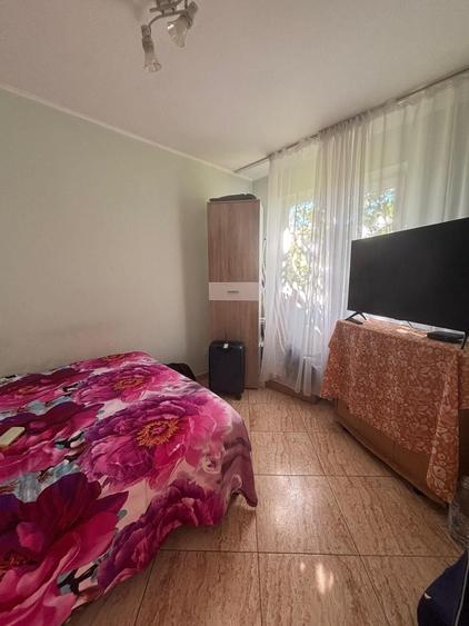 Apartament cu 2 camere semidecomandat în Brădești