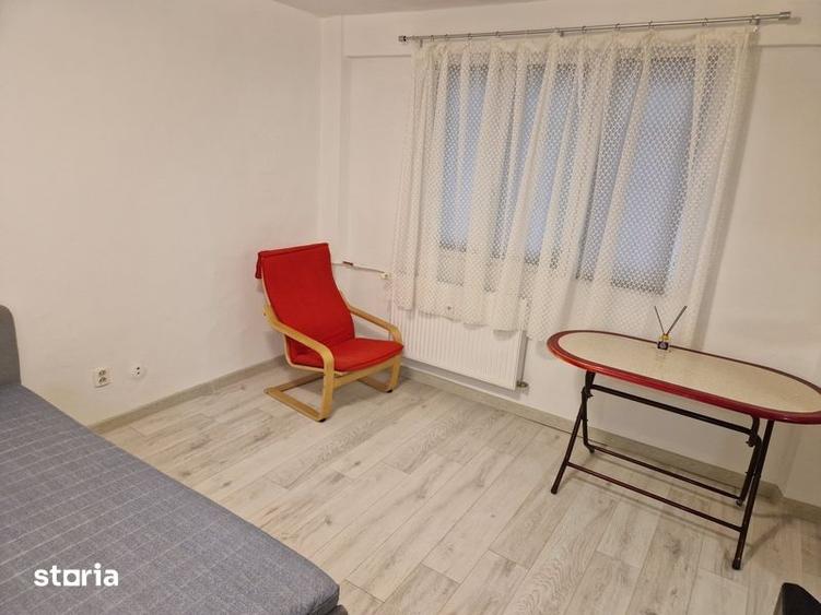 Garsonieră în Tei
