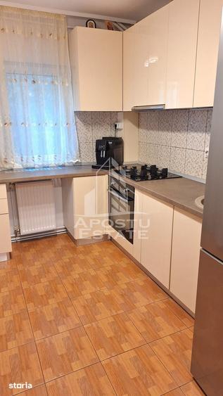 Apartament cu 4 camere decomandat în Elisabetin