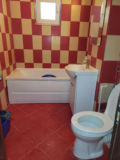Apartament cu 2 camere semidecomandat în Poarta 6