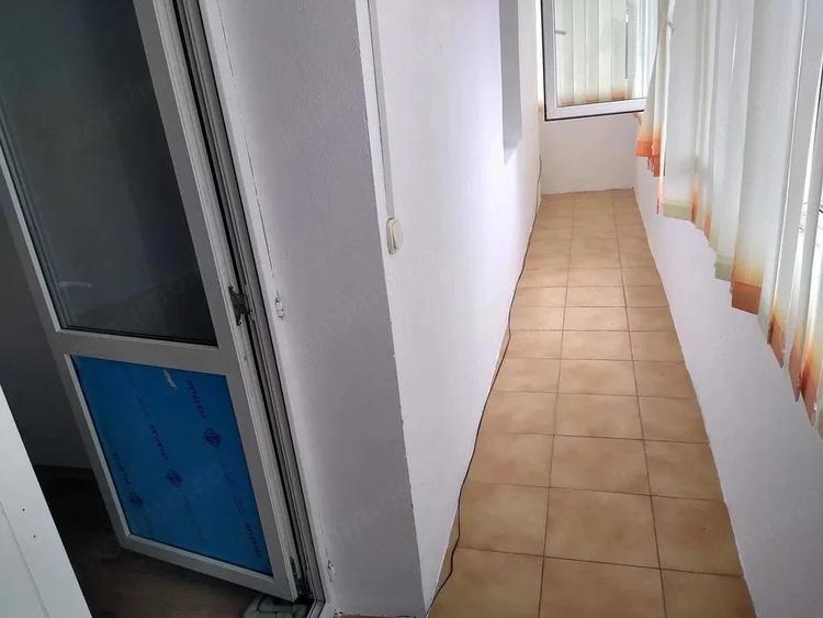 Apartament 2 camere decomandat 45mp Bailesti - 2