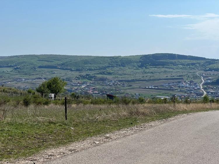Teren agricol extravilan de 5800 mp, în Chinteni