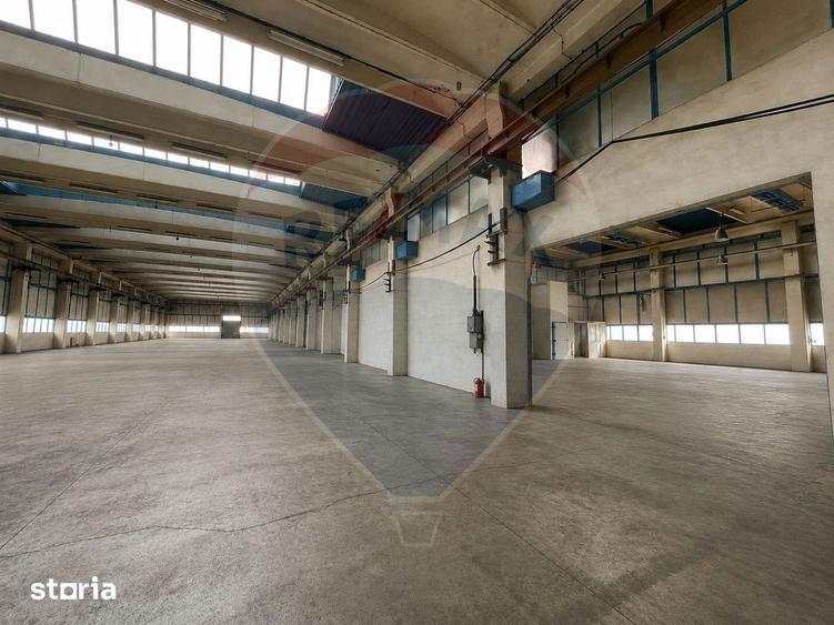 Spațiu comercial, de 3,716 mp, în Central