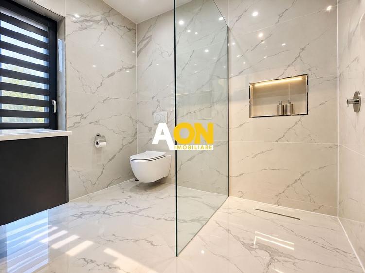 Casă individuală cu 4 camere cu Piscina în Micești