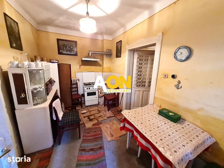 Casă cu 3 camere cu Teren 250 Mp în Central