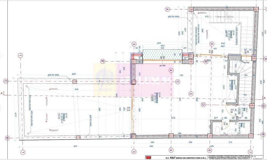 Casă individuală cu 6 camere cu Canalizare în Vitan Mall