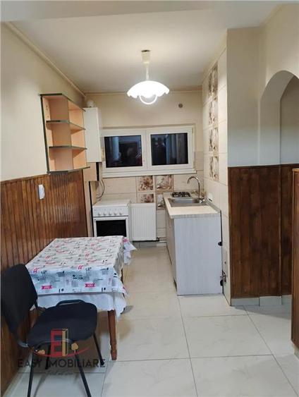 Apartament cu 2 camere decomandat în Tudor