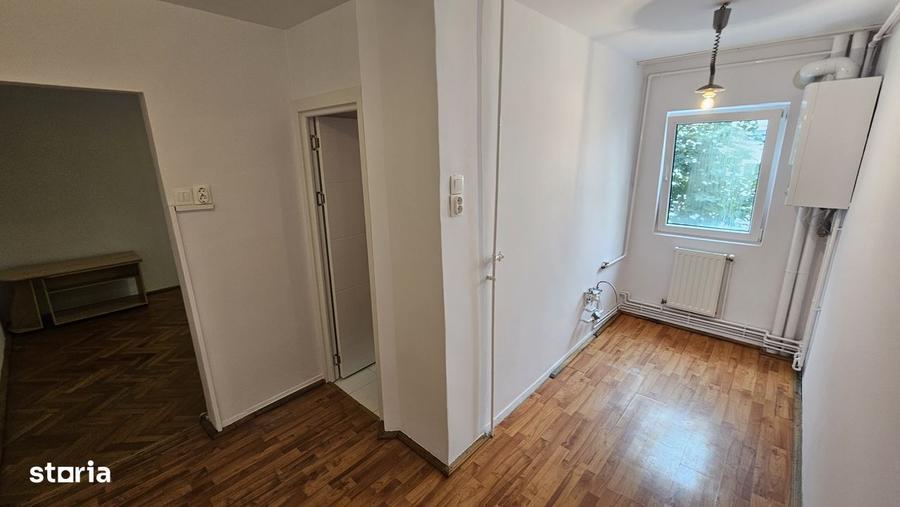 Apartament cu 3 camere în Semicentral