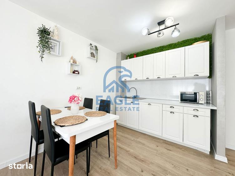 Apartament cu 2 camere decomandat, mobilat în Central