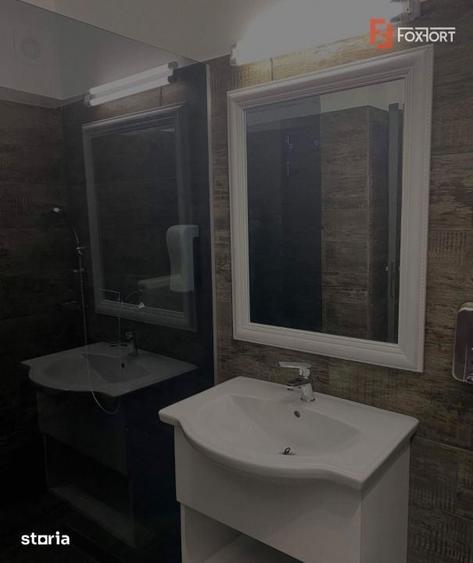 Spațiu comercial, de 700 mp, în Central