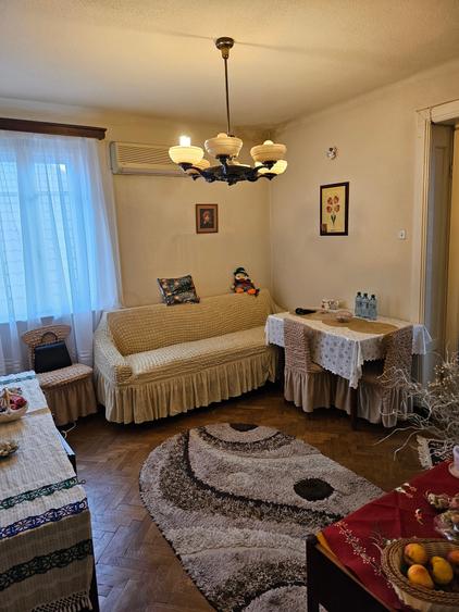Apartament cu 2 camere semidecomandat în Vatra Luminoasă