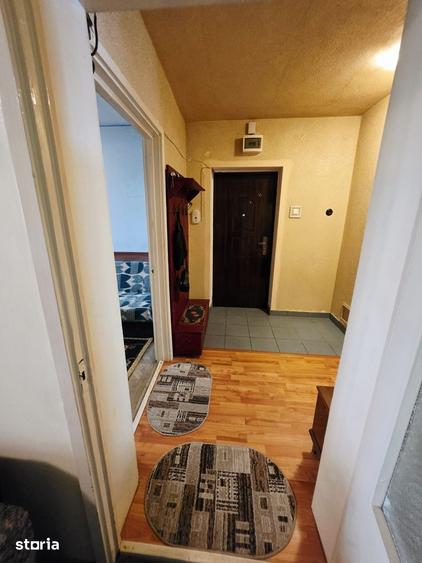 Apartament cu 3 camere decomandat în Republicii