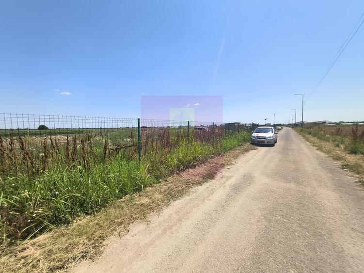 Teren de 582 mp, în Copăceni