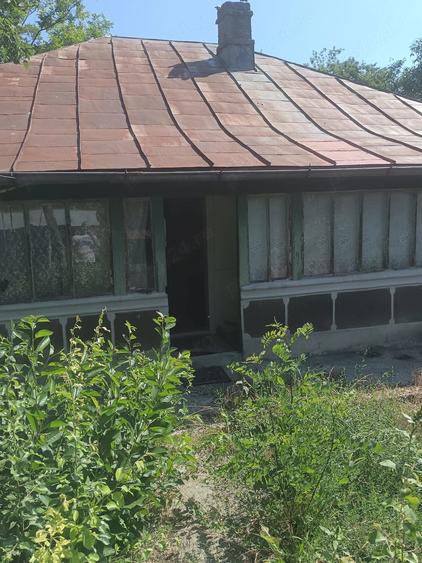 Casă cu Teren 1007 Mp în Lanurile