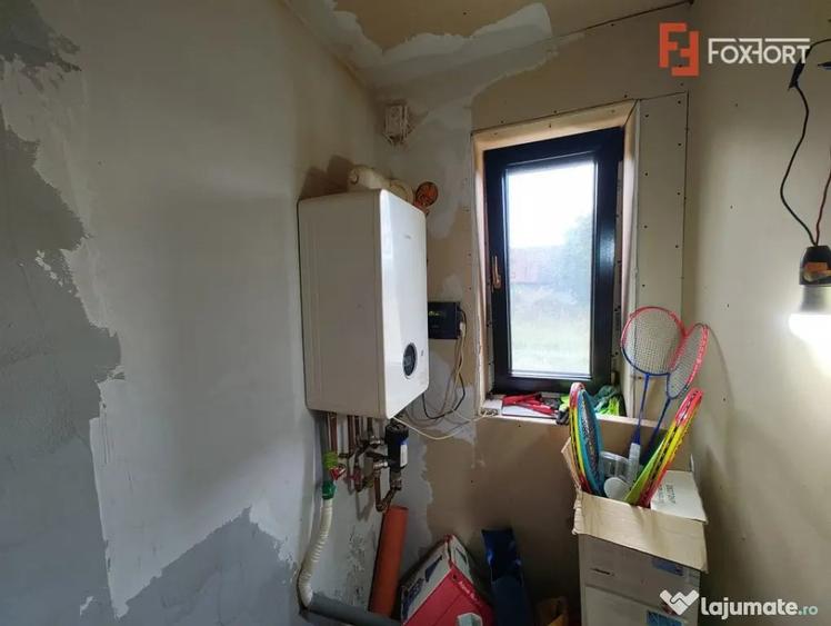 Casă cu 4 camere cu Teren 500 Mp în Giarmata