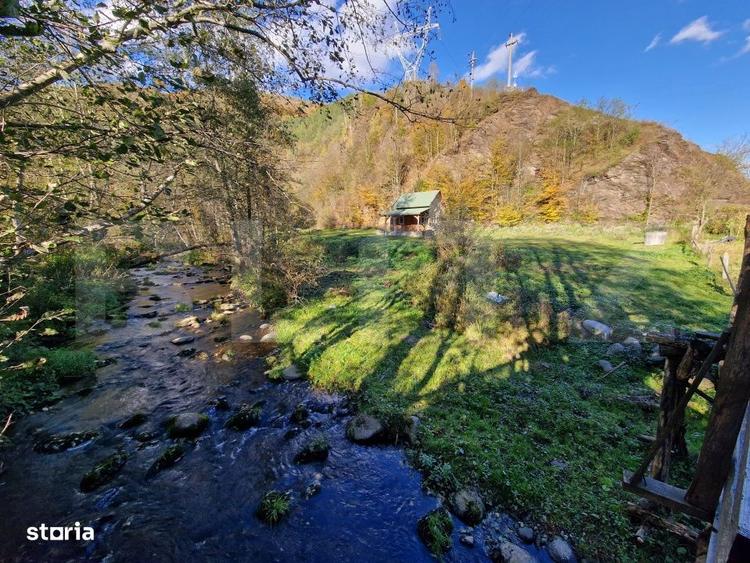 Casă în Mărișel