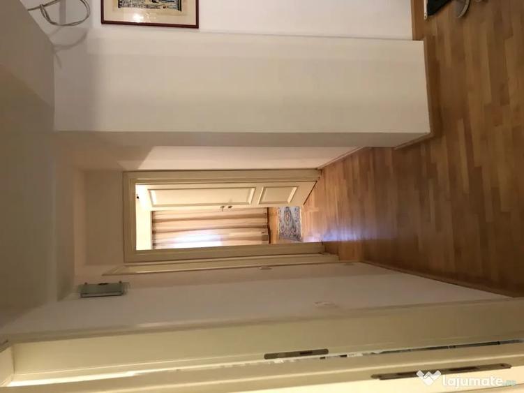 Apartament cu 4 camere decomandat în 13 Septembrie