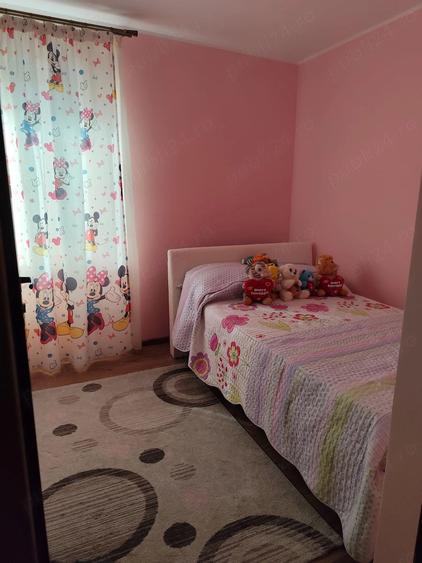 Casă cu Teren 476 Mp în Cârlig
