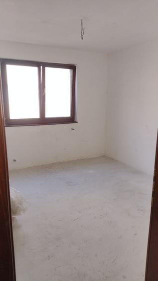 Apartament cu 2 camere semidecomandat în Exterior Vest — fotografia 3