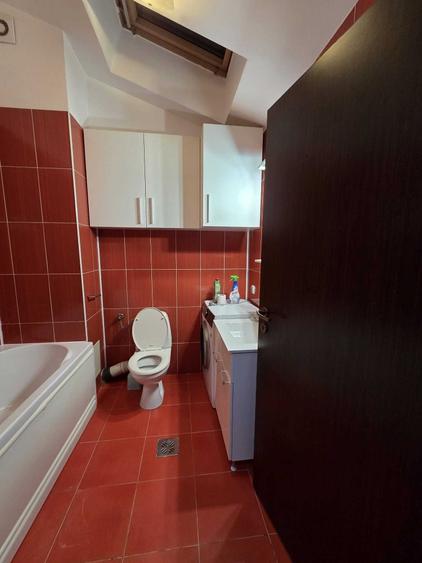 Apartament cu 2 camere semidecomandat în Florești