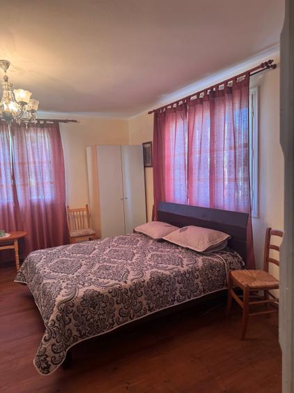 Casă cu 4 camere în Arbore
