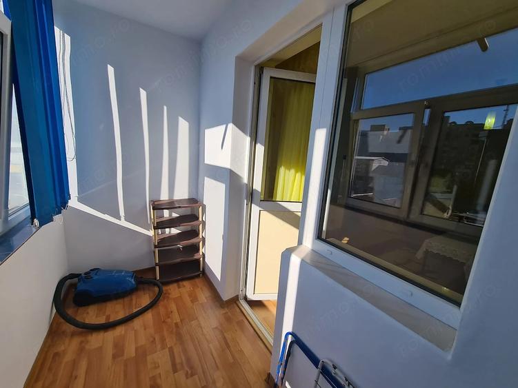Apartament cu 2 camere decomandat în Piața Centrală