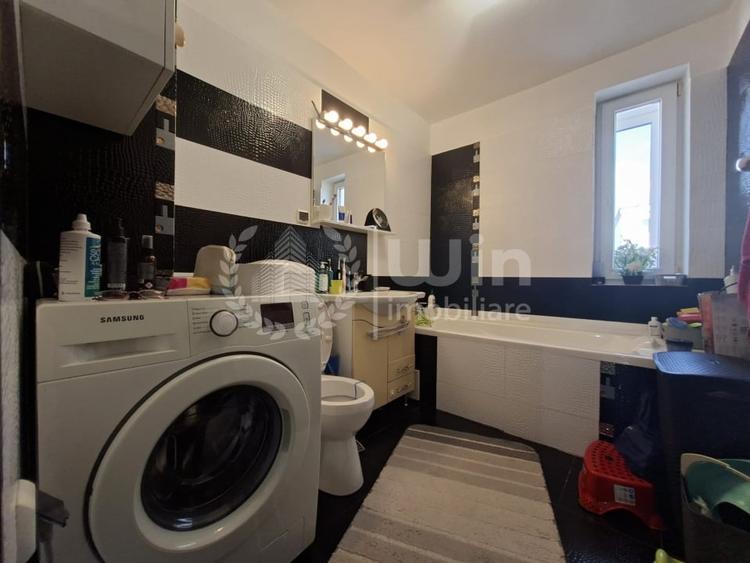 Apartament cu 3 camere semidecomandat, mobilat în Baciu