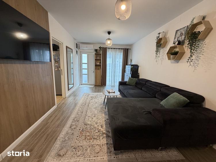 Casă cu 3 camere cu Teren 100 Mp în Central