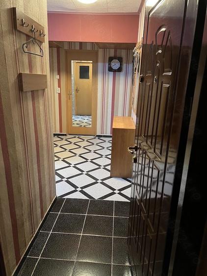Apartament cu 3 camere decomandat, mobilat în Mărăști