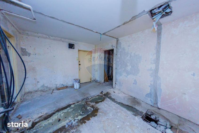 Spa?iu comercial cu apartament la pachet, de vanzare Bulevardul Traian - 15