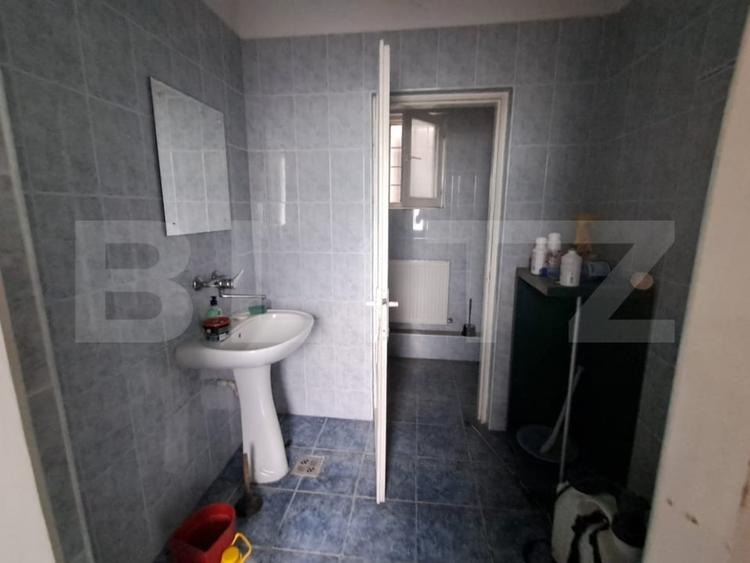 Spațiu comercial, de 240 mp, în Depozite