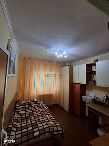 Apartament cu 4 camere decomandat în Apărătorii Patriei